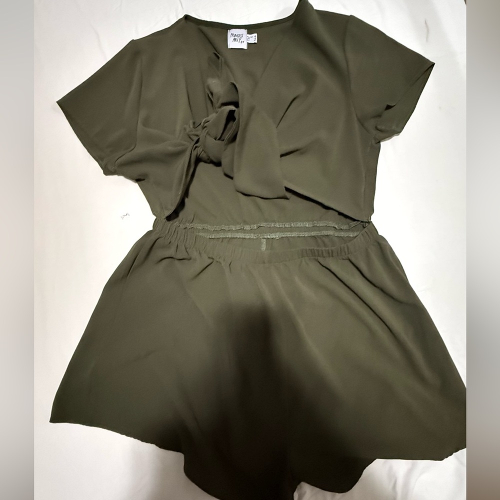 Princess Polly Romper